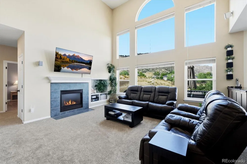 638 Golden Eagle Circle Golden, CO 80401