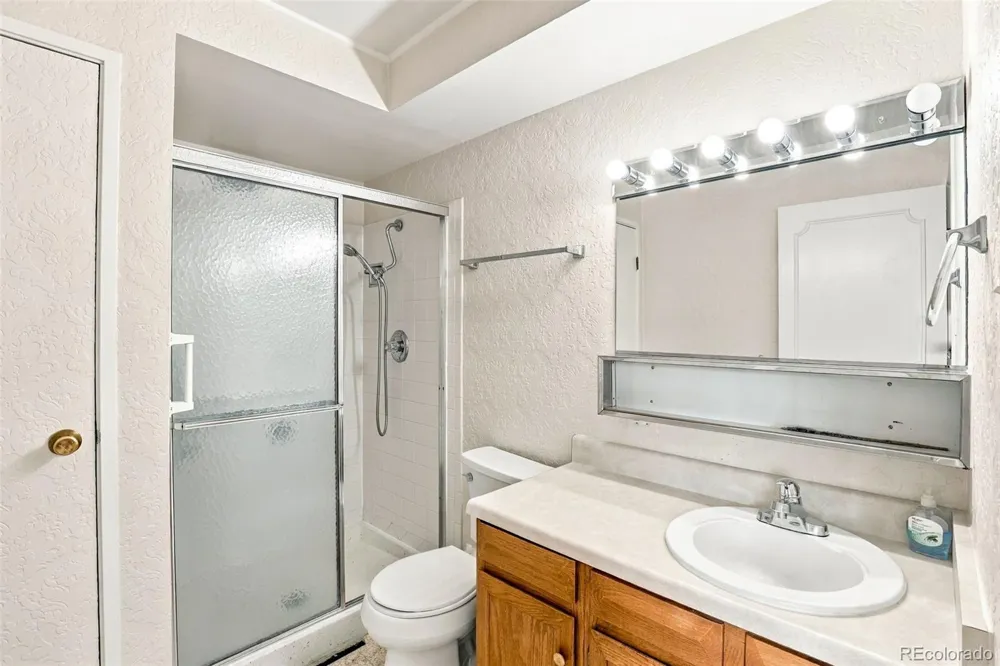 13635 E Bates Avenue #212 Aurora, CO 80014