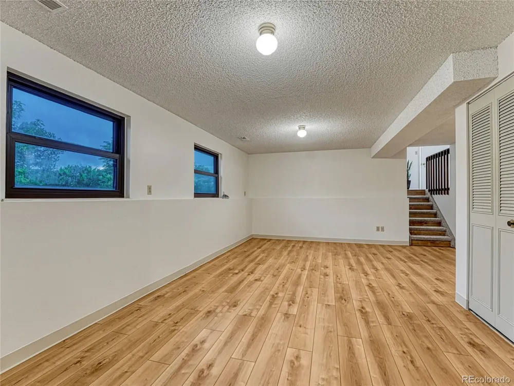 4035 Cooke Drive Colorado Springs, CO 80911
