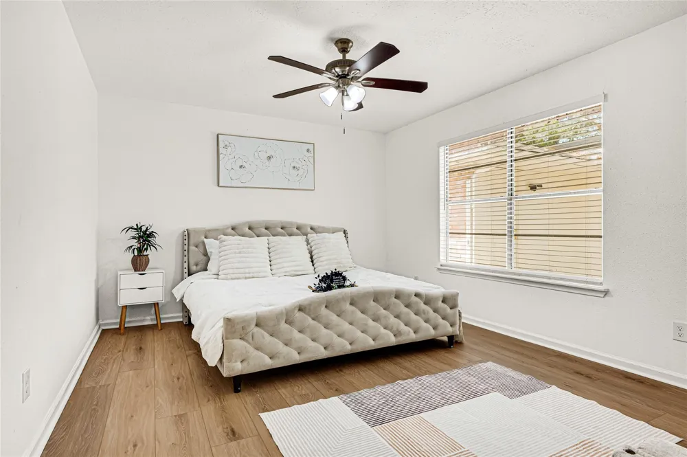 6611 Archgate Drive Spring, TX 77373