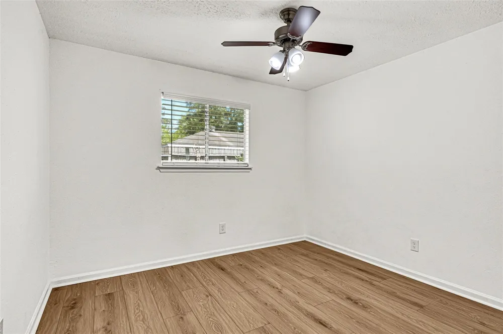 6611 Archgate Drive Spring, TX 77373