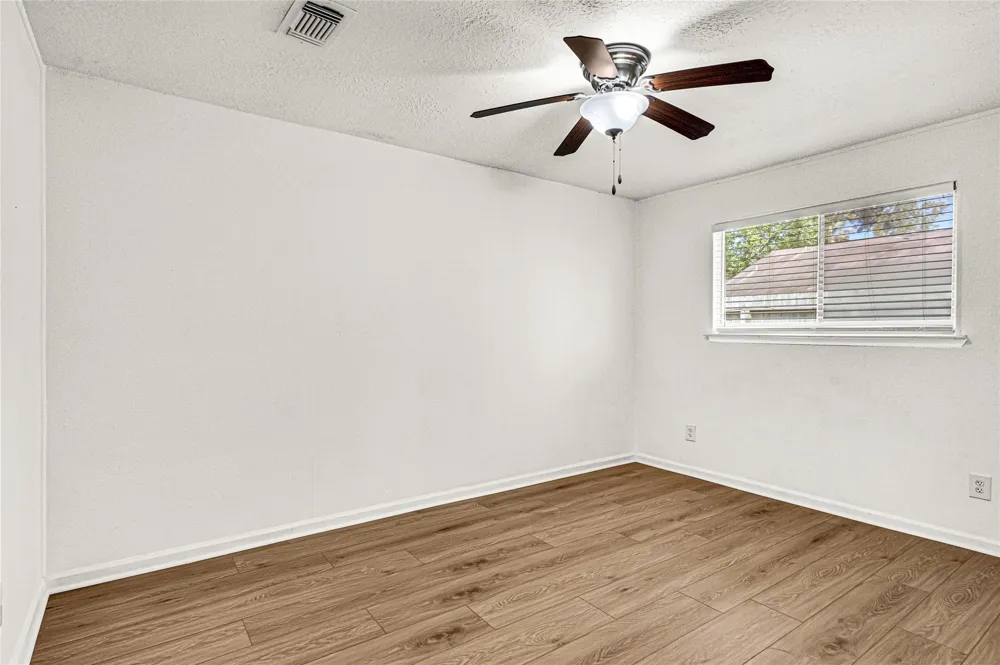 6611 Archgate Drive Spring, TX 77373
