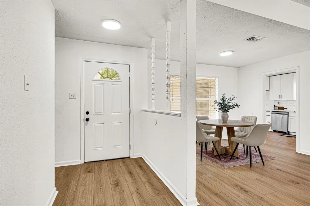 6611 Archgate Drive Spring, TX 77373