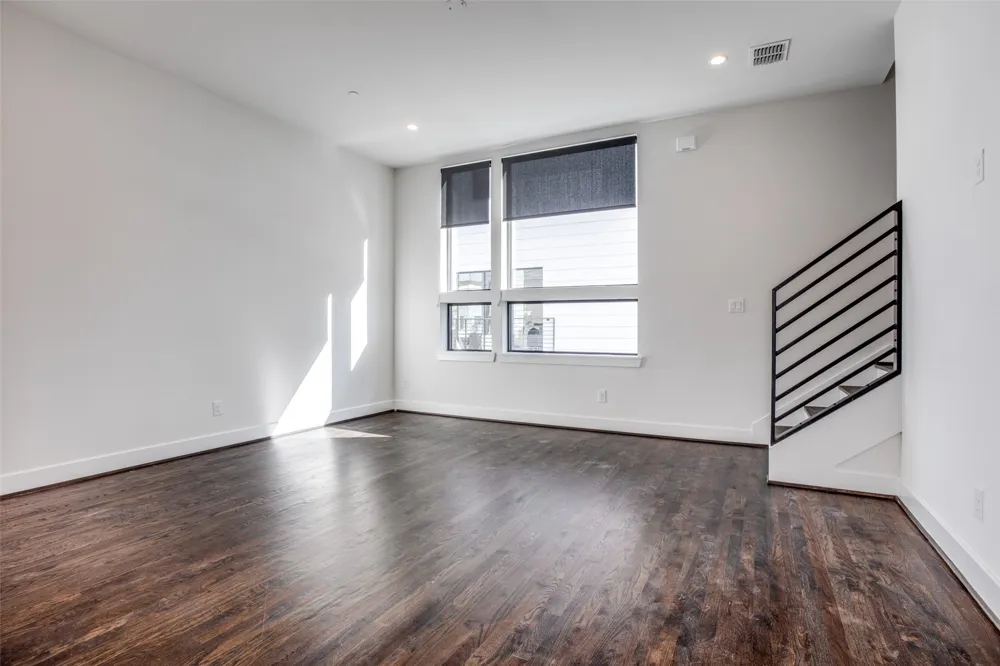 2215 Moser Avenue #103 Dallas, TX 75206