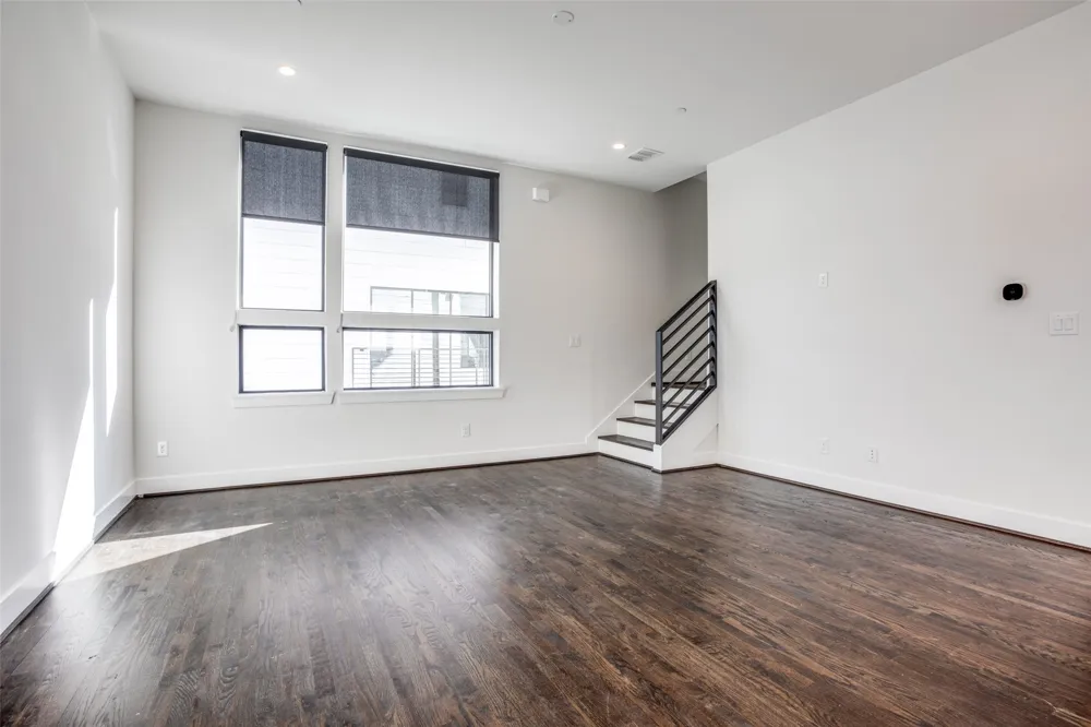 2215 Moser Avenue #103 Dallas, TX 75206