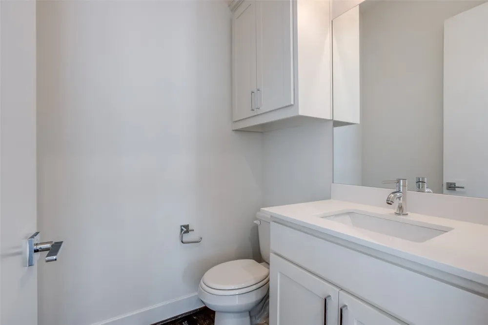 2215 Moser Avenue #103 Dallas, TX 75206