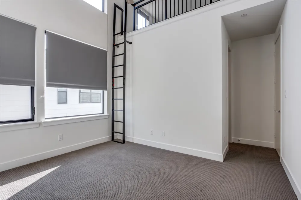 2215 Moser Avenue #103 Dallas, TX 75206