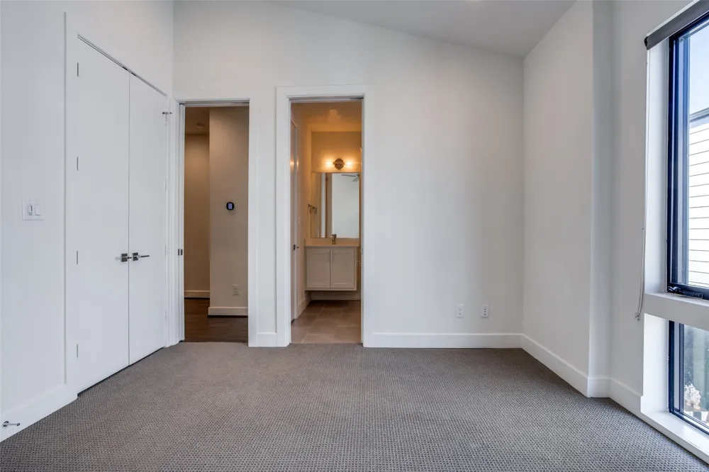 2215 Moser Avenue #103 Dallas, TX 75206