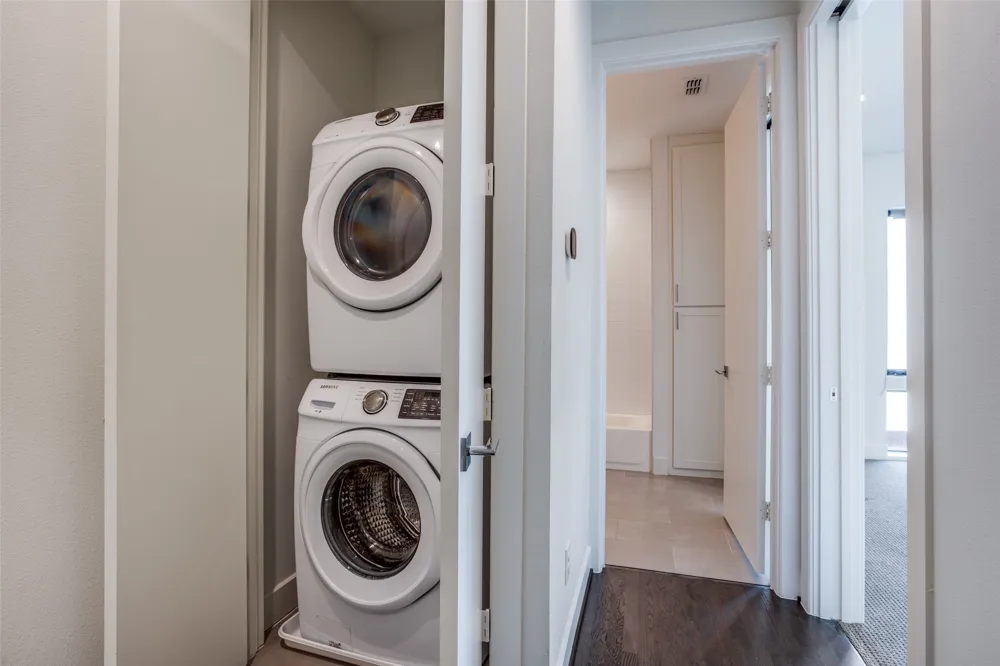 2215 Moser Avenue #103 Dallas, TX 75206