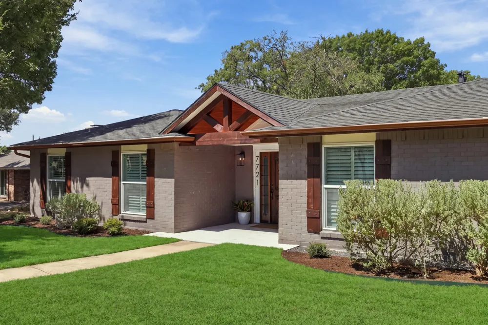 7721 El Padre Lane Dallas, TX 75248