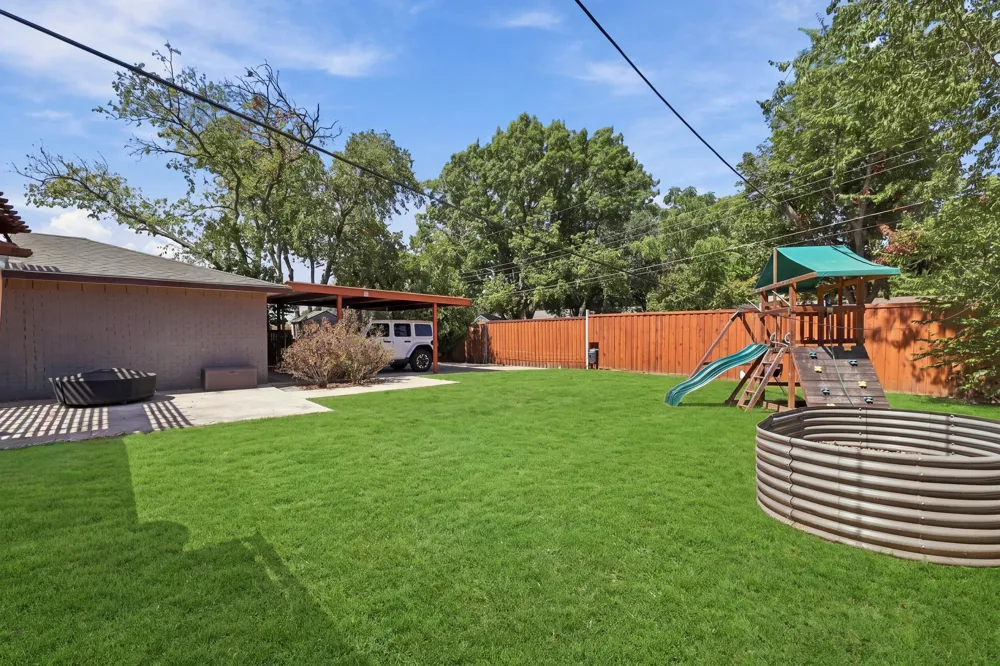 7721 El Padre Lane Dallas, TX 75248