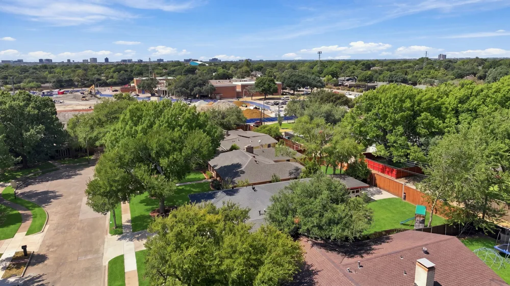 7721 El Padre Lane Dallas, TX 75248
