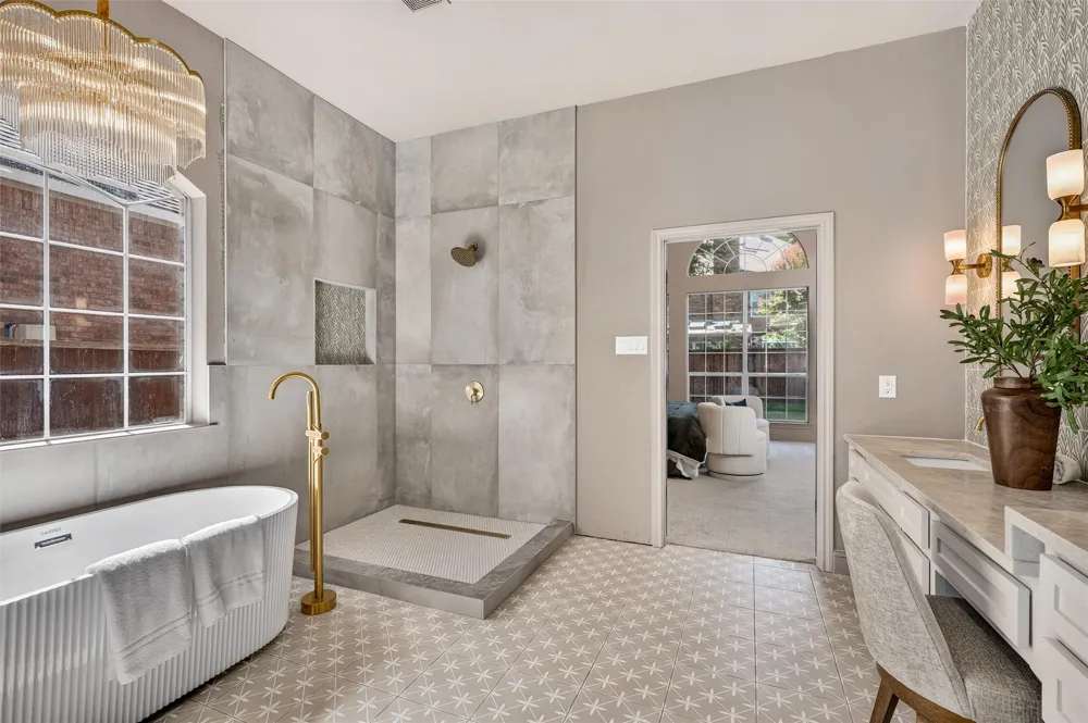 1608 Crown Point Road McKinney, TX 75072