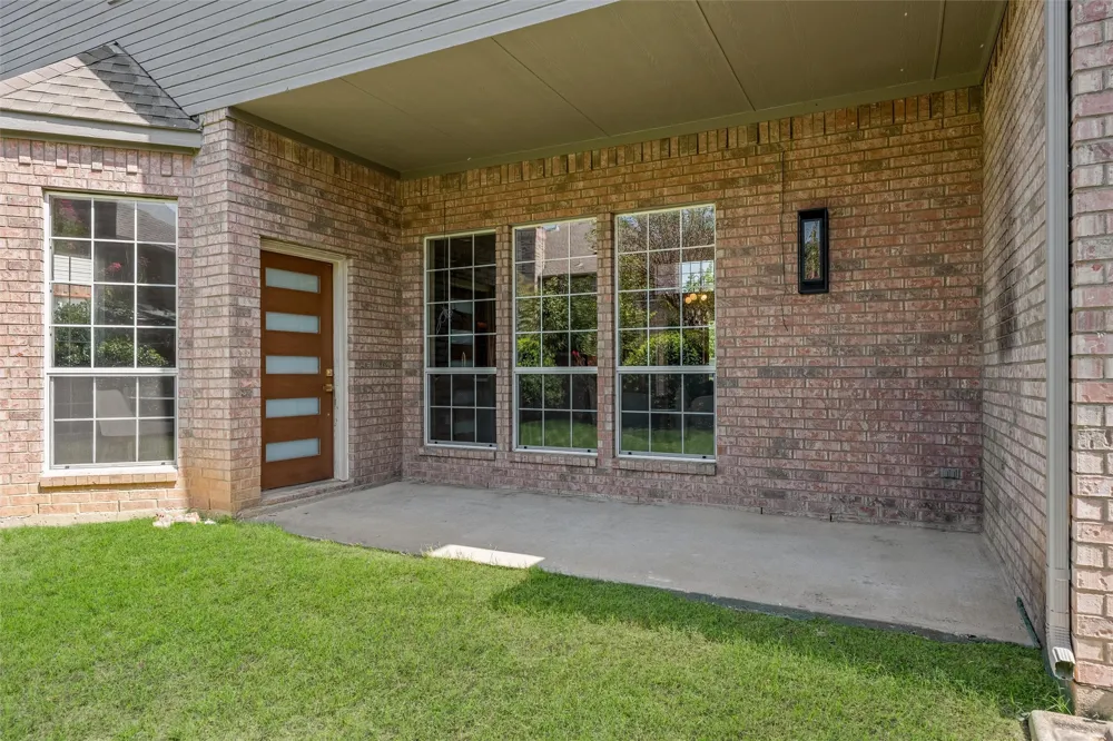 1608 Crown Point Road McKinney, TX 75072