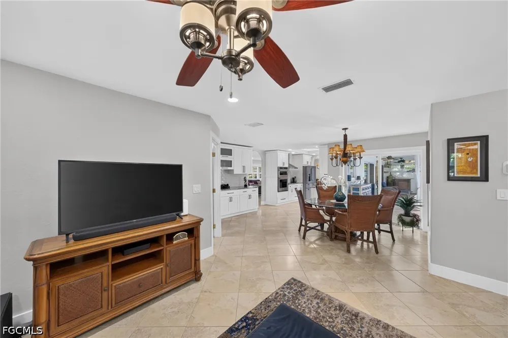 SE 37th Terrace Cape Coral, FL 33904