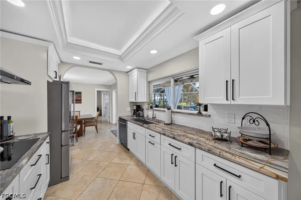 SE 37th Terrace Cape Coral, FL 33904