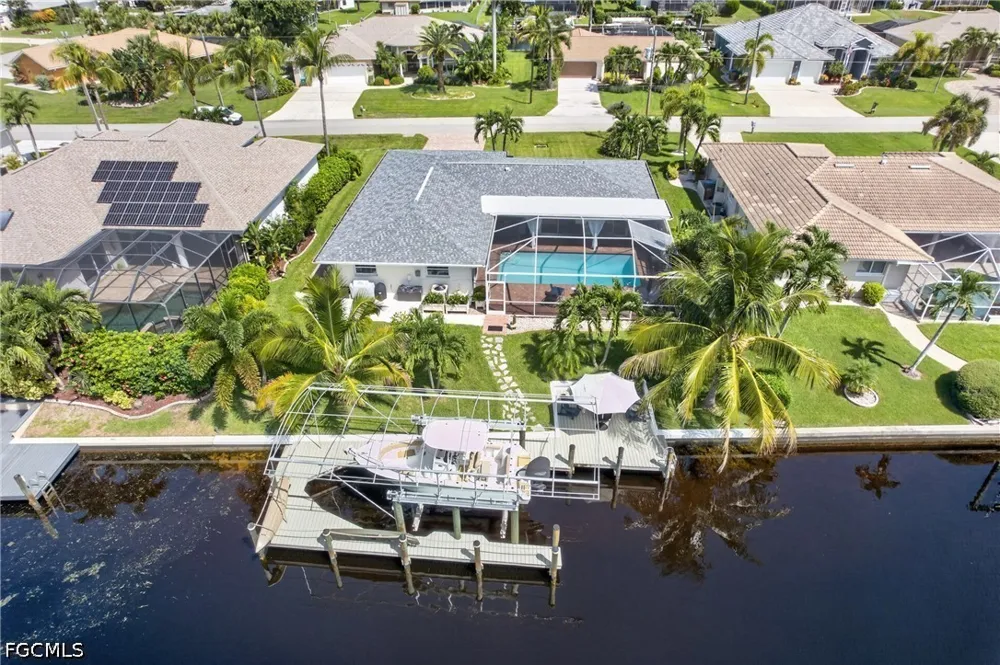 SE 37th Terrace Cape Coral, FL 33904