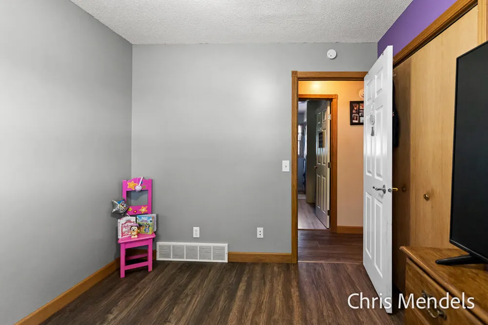 180 S Wolf Lake Road Egelston Township, MI 49442