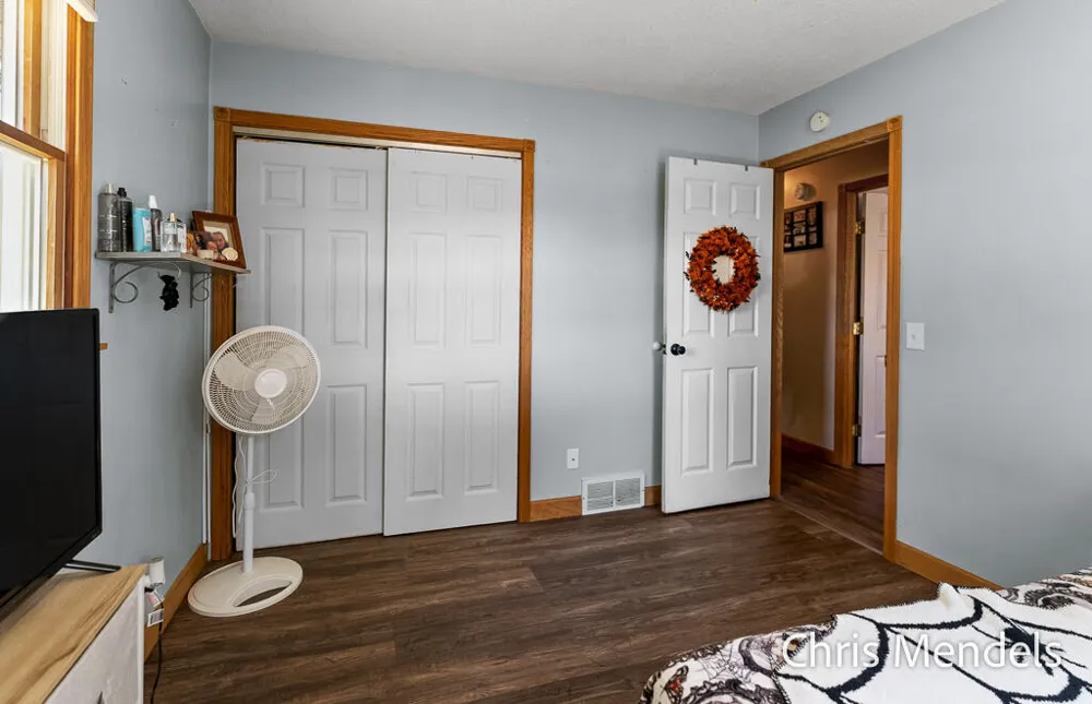 180 S Wolf Lake Road Egelston Township, MI 49442