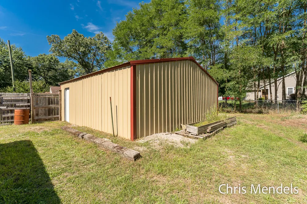 180 S Wolf Lake Road Egelston Township, MI 49442