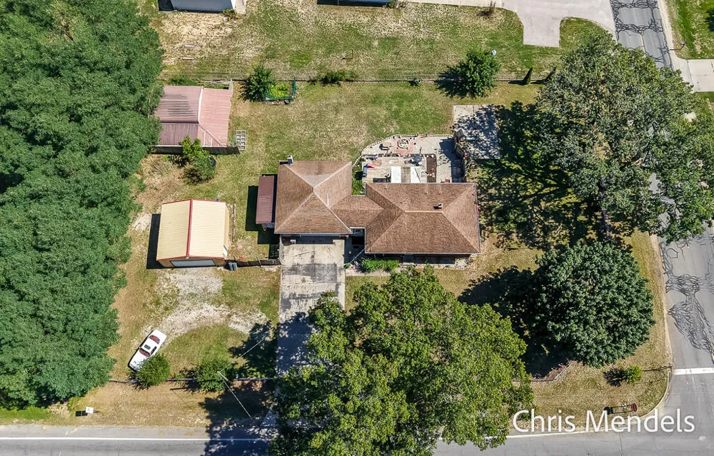 180 S Wolf Lake Road Egelston Township, MI 49442