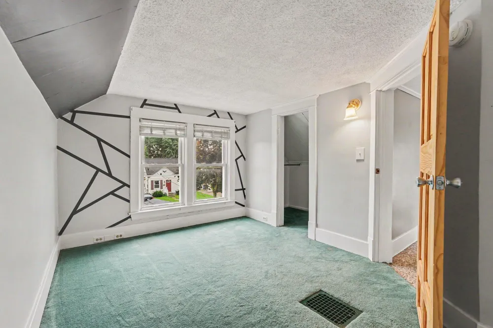 1537 Powers Avenue NW Grand Rapids City, MI 49504