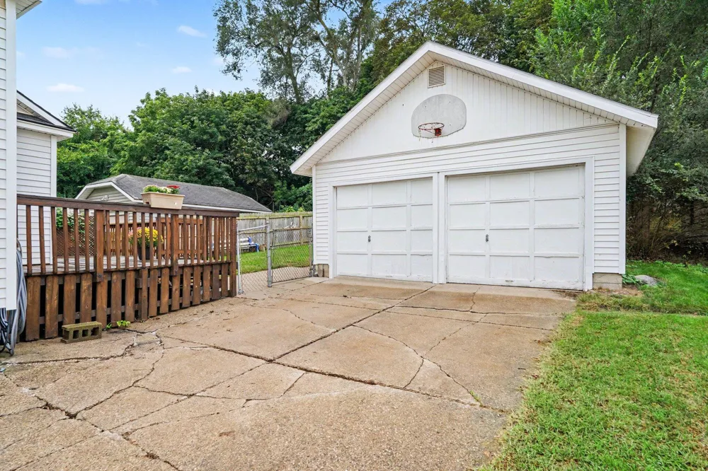 1537 Powers Avenue NW Grand Rapids City, MI 49504
