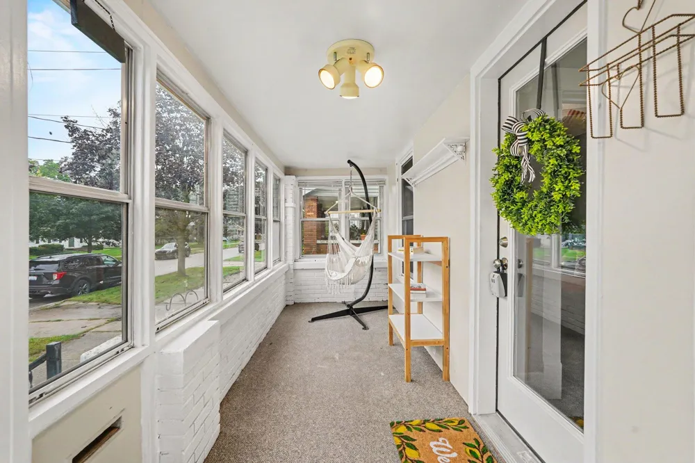 1537 Powers Avenue NW Grand Rapids City, MI 49504
