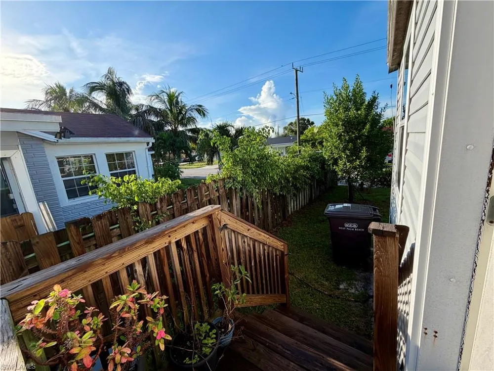 755 Ridgewood Drive West Palm Beach, FL 33405