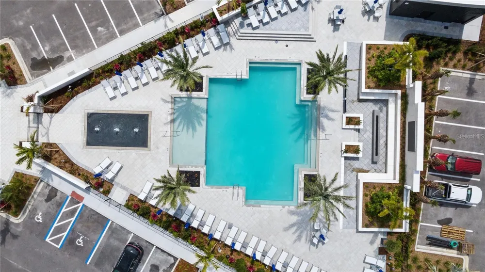 6500 MOTOR ENCLAVE WAY #506 Tampa, FL 33610