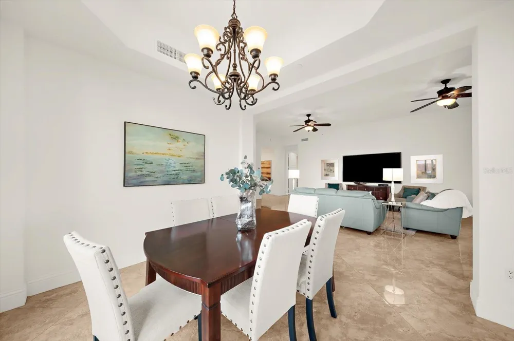 11 BAYMONT STREET #308 Clearwater Beach, FL 33767