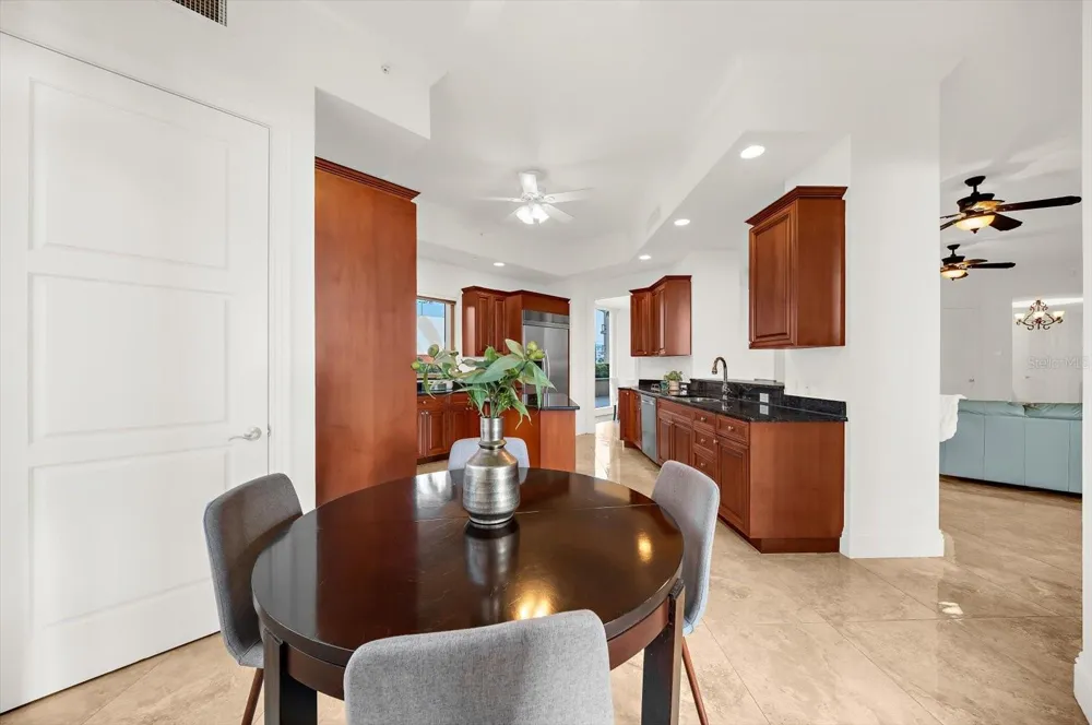 11 BAYMONT STREET #308 Clearwater Beach, FL 33767