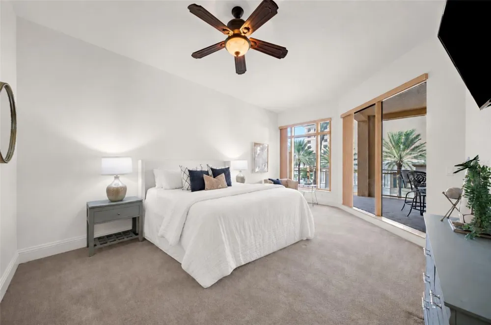 11 BAYMONT STREET #308 Clearwater Beach, FL 33767