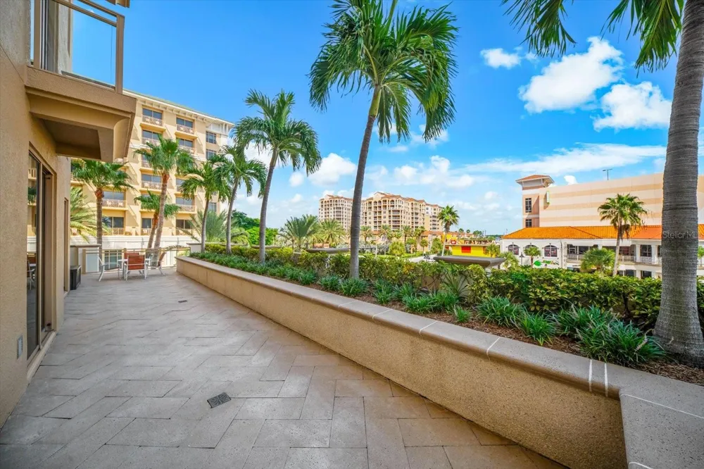 11 BAYMONT STREET #308 Clearwater Beach, FL 33767