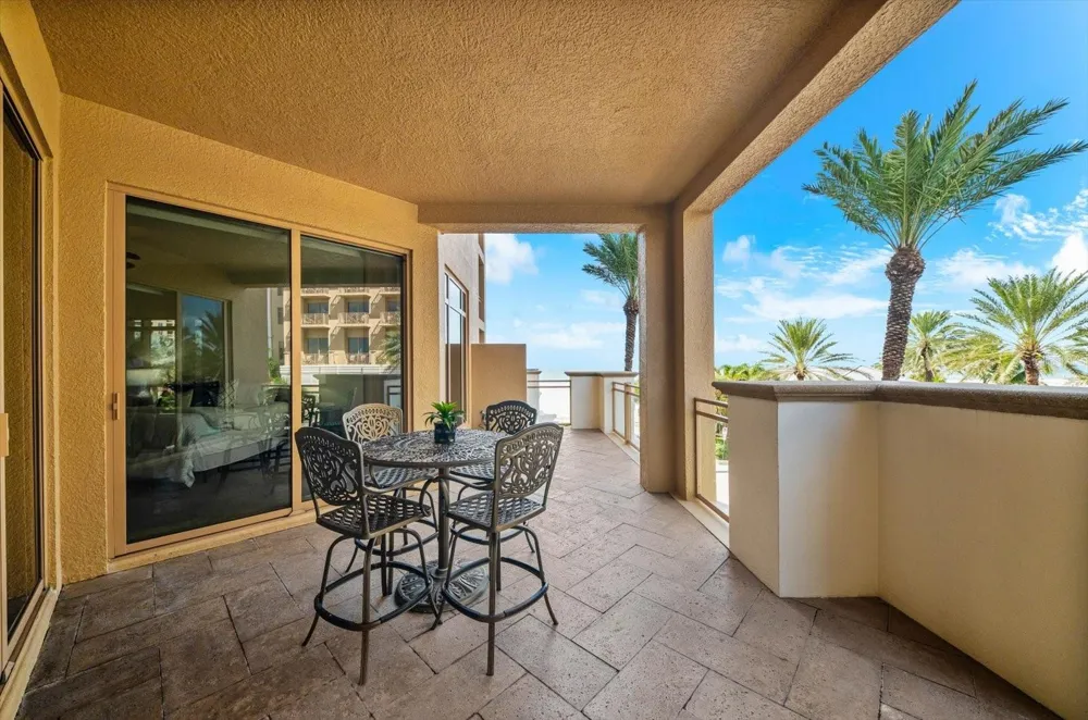 11 BAYMONT STREET #308 Clearwater Beach, FL 33767