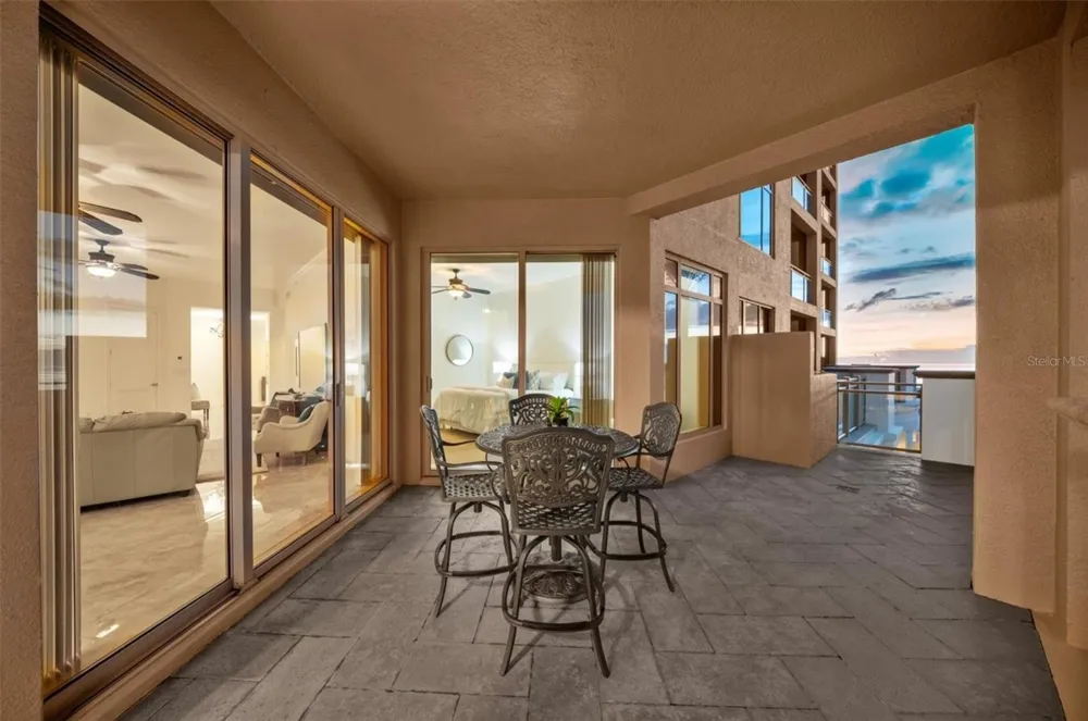 11 BAYMONT STREET #308 Clearwater Beach, FL 33767