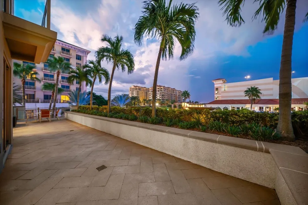 11 BAYMONT STREET #308 Clearwater Beach, FL 33767