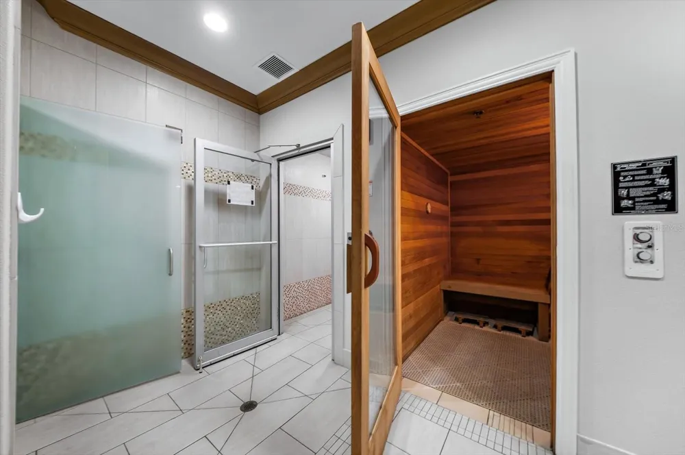 11 BAYMONT STREET #308 Clearwater Beach, FL 33767