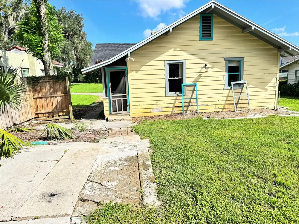 1434 SE SILVER SPRINGS PLACE ocala, FL 34471