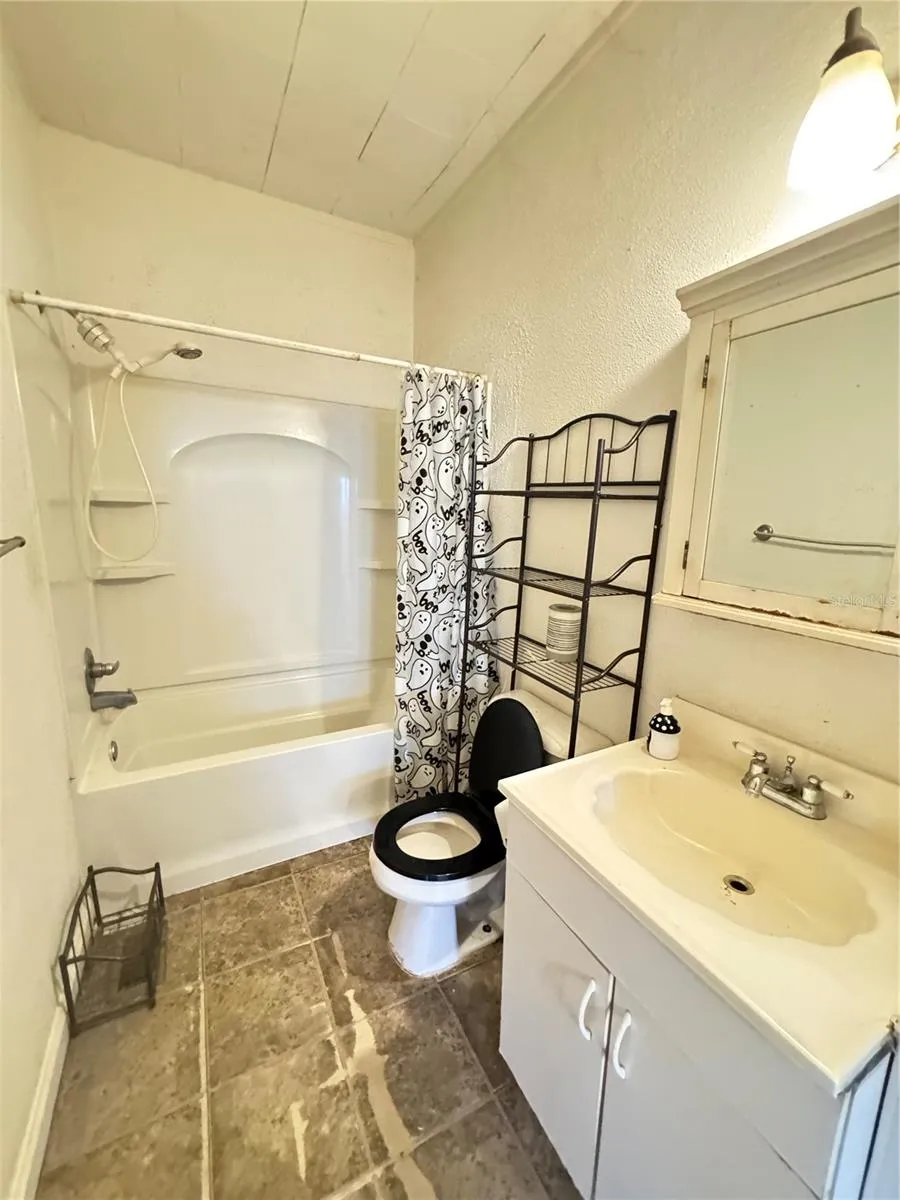 1434 SE SILVER SPRINGS PLACE ocala, FL 34471