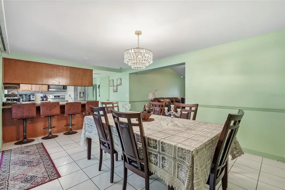 3118 RIVER COVE DRIVE Tampa, FL 33614