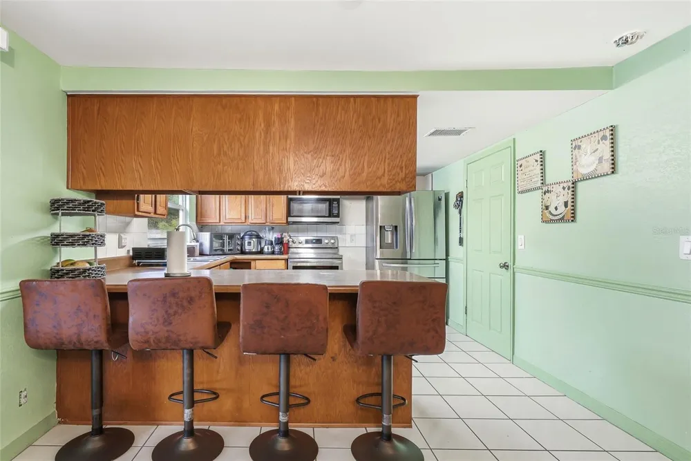 3118 RIVER COVE DRIVE Tampa, FL 33614