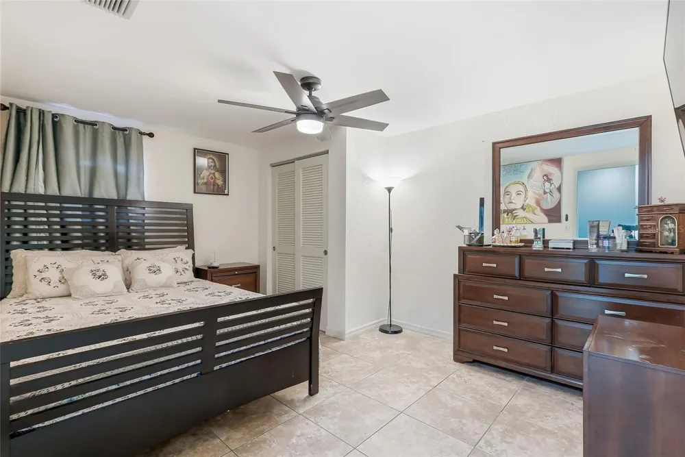 3118 RIVER COVE DRIVE Tampa, FL 33614