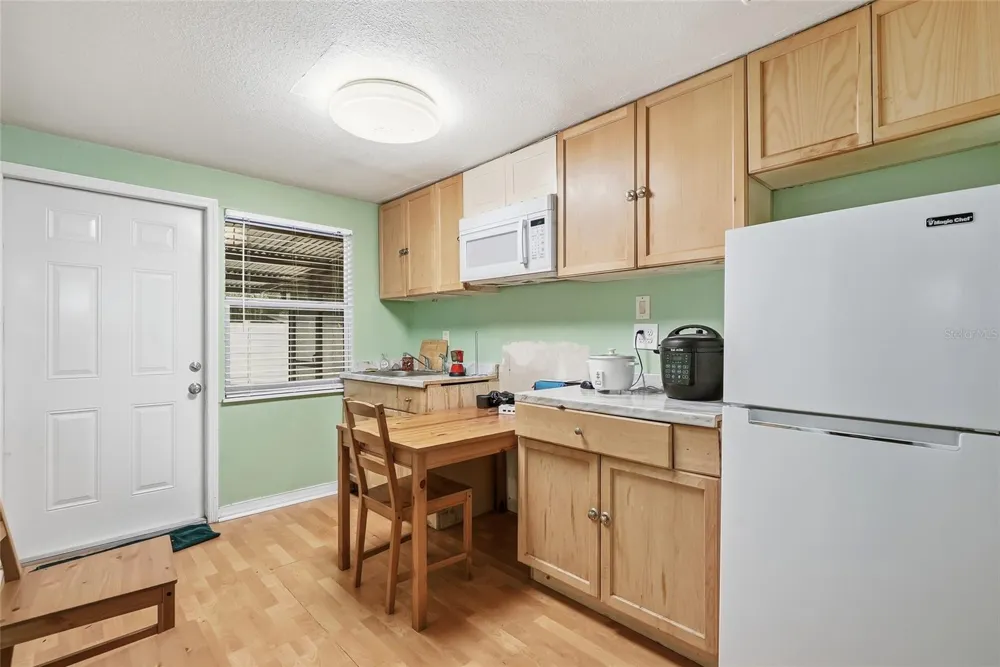 3118 RIVER COVE DRIVE Tampa, FL 33614