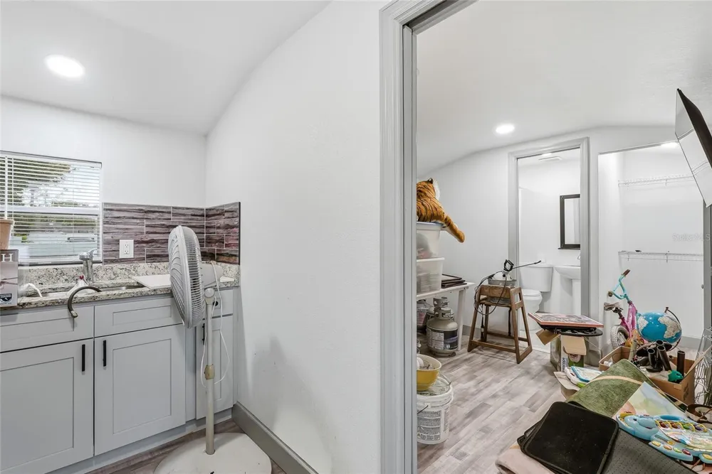 3118 RIVER COVE DRIVE Tampa, FL 33614