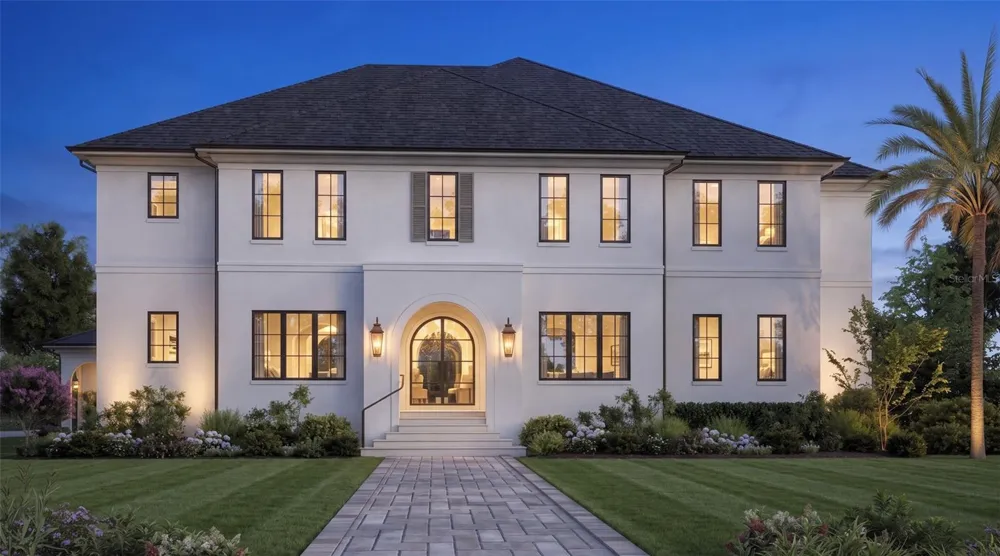 4302 W WOODMERE ROAD Tampa, FL 33609