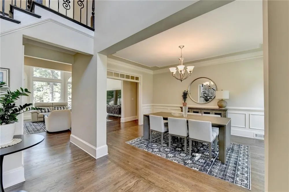 8015 ST MARLO COUNTRY CLUB PARKWAY Duluth, GA 30097