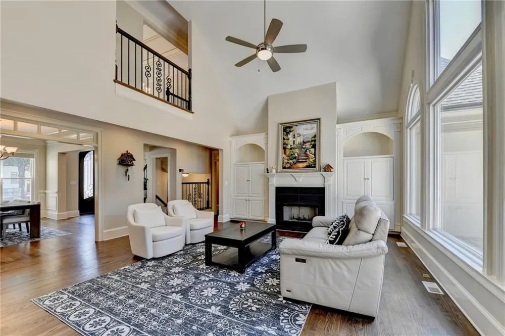 8015 ST MARLO COUNTRY CLUB PARKWAY Duluth, GA 30097