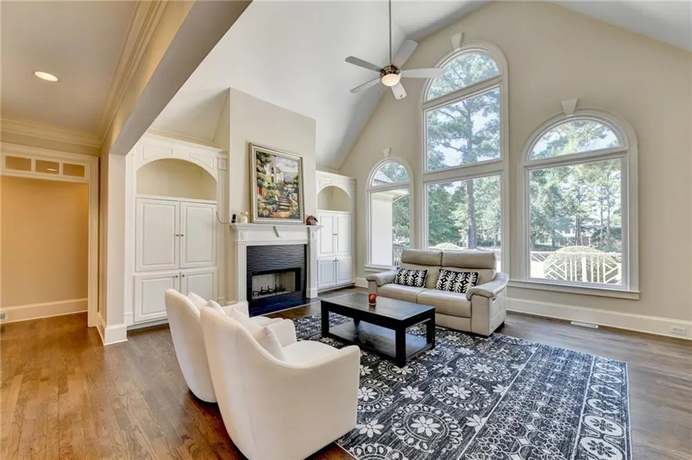 8015 ST MARLO COUNTRY CLUB PARKWAY Duluth, GA 30097