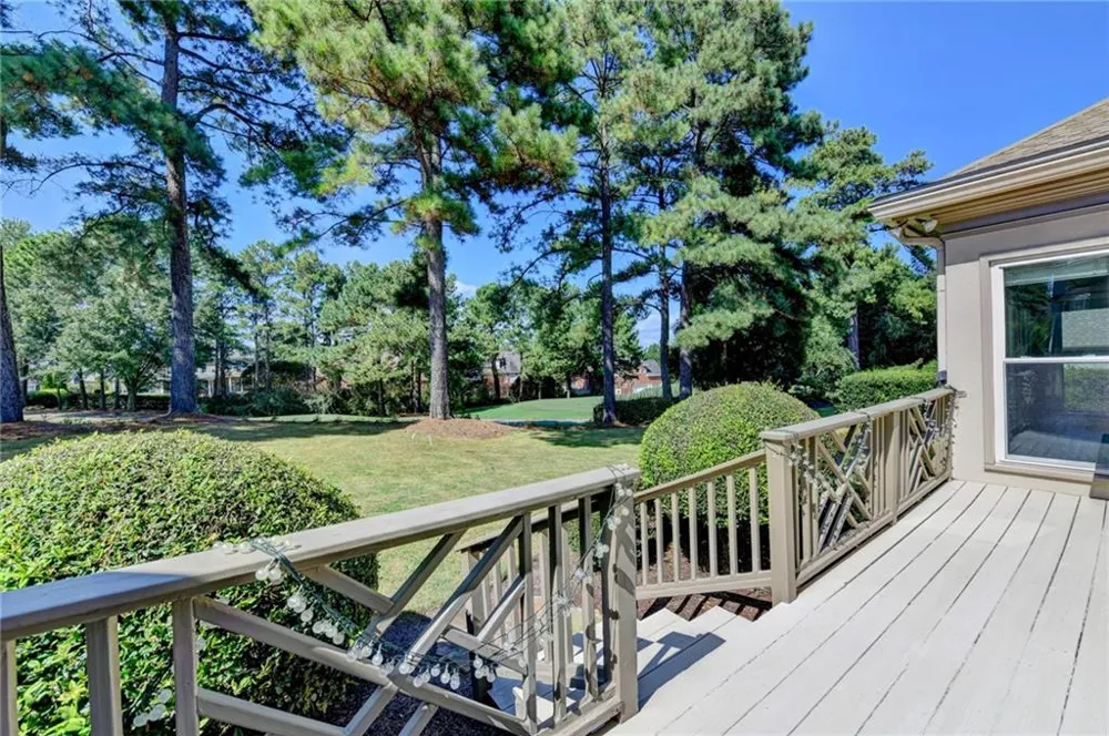 8015 ST MARLO COUNTRY CLUB PARKWAY Duluth, GA 30097